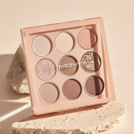 Macqueen New York 1001 톤온톤 아이섀도우 9구 팔레트 9g 누드무드 퍼스널컬러 가을웜톤 애교살 섀도우팔레트 아이쉐도우 1001 Tone-on-Tone Eyeshadow 9-Color Palette 9g Nude Mood Personal Color Autumn Warm Tone Aegyo Sal Shadow Palette Eyeshadow