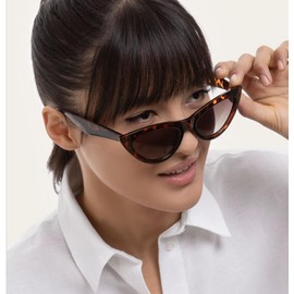 Vestopazzo Vintage Style Cateyes Sunglasses Black with Smokey Lenses.Unisex.S005, Black