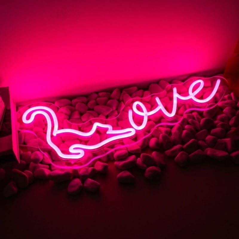 Neon sign wall decor (Pink Love)