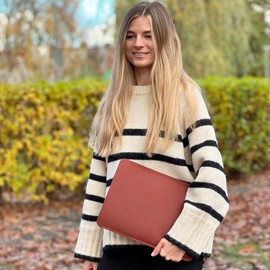 Aartedesign Genuine Vintage Leather Sleeve case 13-inch MacBook Air 2018-2023 M1 M2 A2337 A2179 A1932 / MacBook Pro M1 M2 /A2338 A2251 A2289 (2016-2023) (Vertical, Cognaq)