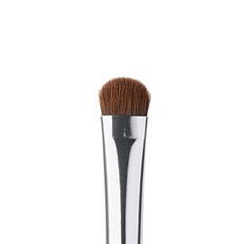 e.l.f. Brocha para sombra de ojos, herramienta de maquillaje vegano, para aplicación de precisión y mezcla impecable, contorno y definición