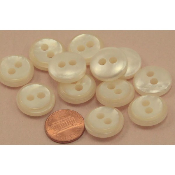 Unbranded Lot of 12 Pearlized Thick Cream Faux MOP Front