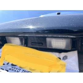 Rear Bumper License Plate Light LAMP Bracket Black for Infiniti Q60 2014–2016 / G37 (Coupe and Convertible) 2008–2013 / G37 (Sedan) 2009–2013 / G25 2011–2012 / G35 (Sedan) 2007–2008 / Q40 2015
