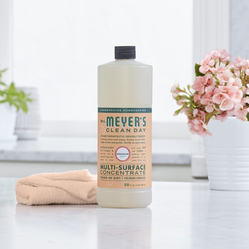 MRS. MEYER'S CLEAN DAY Multi-Surface Cleaner Concentrate, Use to Clean