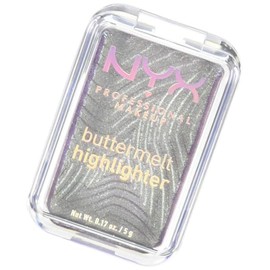 Nyx Professional Makeup, Buttermelt Highlighter, Tono: Butta in Black (negro iridiscente). Iluminador cremoso, hasta 12hrs de uso, no se desvanece, resistente a transferencias. Fórmula vegana.