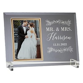 Personalization Universe Laurels of Love Engraved Glass Wedding Picture Frame
