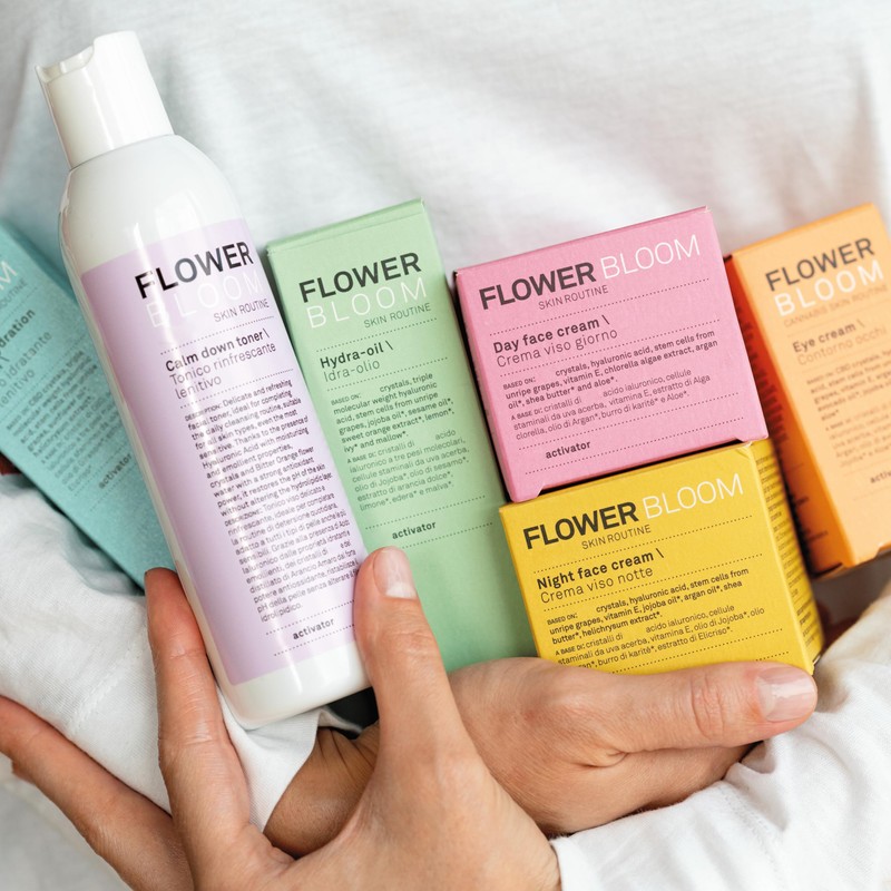 Flower Bloom, Amnesia Bar Soap, feste Seife auf Hanfbasis, handgefertigt
