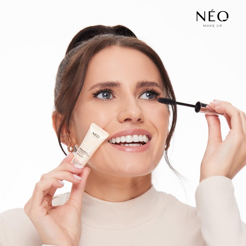 NEO MAKE UP VITAMIN&MINERAL MASCARA 9 ml - Schwarz -