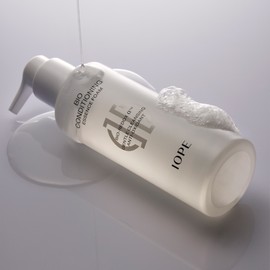 IOPE Bio Conditioning Essence Foam Cleansing 180ml (Low Irritation / Water Gel Foam)