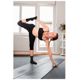 ZANZER Pilates Women's Yoga Socks Non-slip Ruffle Socks Grip Socks Swivel Cuff Crew Ruffle (AU, Alpha, One Size, Regular, Regular, Black + White + Gray + Beige)