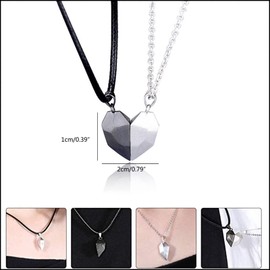 Xinlon Pack of 2 Heart Magnetic Couple Necklaces, Magnetic Chain Puzzle for Couples, Matching Necklaces for Magnetic Couples for Boyfriend, Girlfriend, Husband, Wife, Best Friend, Metal