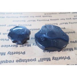 For STIHL Gas Fuel &  OIL CAP for STIHL CHAINSAW 070 080 090  TS08 11066403600  NEW BX137