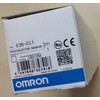 OMRON Distance Setting Type Photoelectric Sensor (Metal Case) E3S-CL1 2M