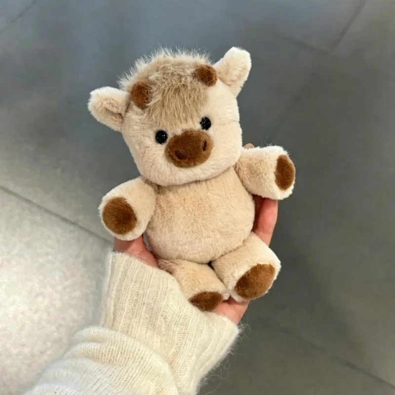 Running Highland Cow Plush Keychain, 5.9 Inch Mini Bag Charm,