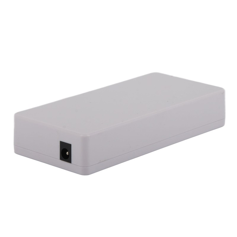 8 Port 10/100Mbps Ethernet Switch Support Desktop Wall Mount Unmanaged
