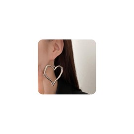 Y2k Gold Big Heart Dangle Earrings for Women,Geometric Exaggerated Super Large Hollow Heart Earrings,Minimalist Statement Jewelry Valentine's Day Gift (Silver)