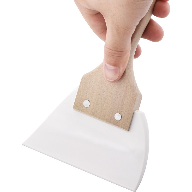 Wahei Freiz Ajido Series AD-145 Rubber Spatula with Wooden Handle,