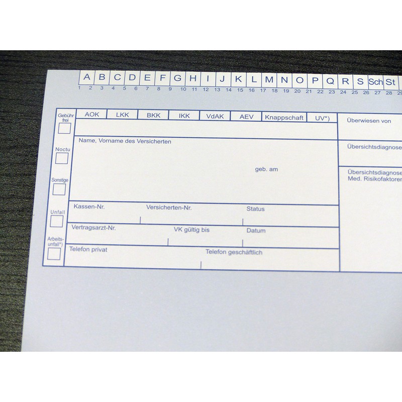 Pack of 100 Patient Record Cards in Blue - Closed