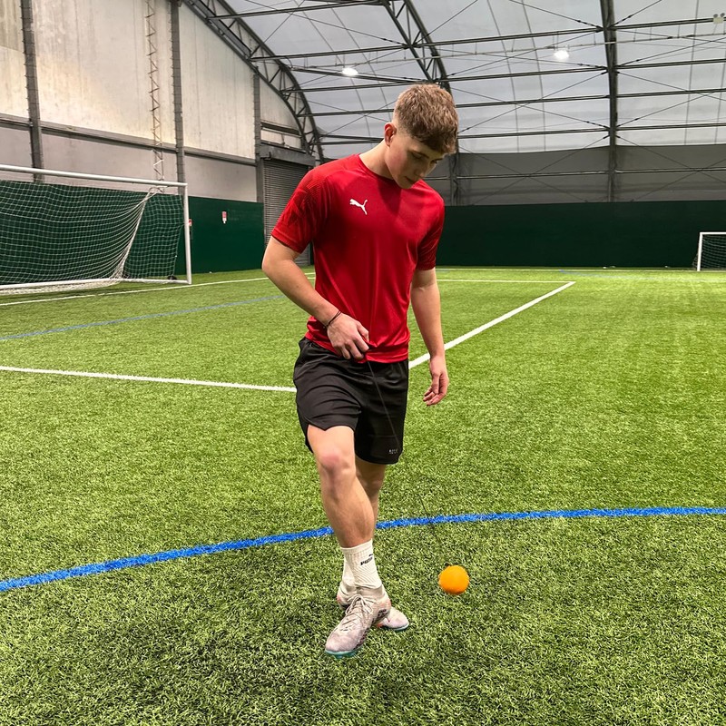 Smart Ball 1002 Kick Tracker Keepie Uppie Counter, Orange, Small