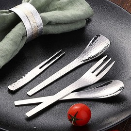 4 Pcs Cutlery Set Stainless Steel Flatware Set Strong Reusable Cutlery Set for Birthday Party Buffets Picnics Wedding Camping Christamas Party
