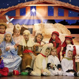 Zliisang 7X5FT Nativity Manger Scene Backdrop Straw Hay Cow Sheep Farmhouse Background Nativity of Jesus Hayloft Bethlehem Backdrop Old Wooden Barn Stable Christian Photo Props Party Decorations