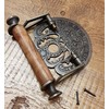Cast Antique Iron Toilet Roll Holder Waterloo