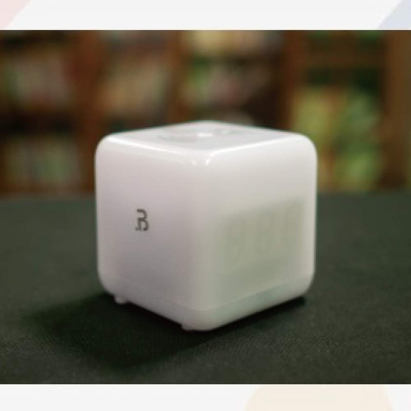 dotCube Thermometer, Dice Cube Shape, Contactless, Compact, Instant Measurement
