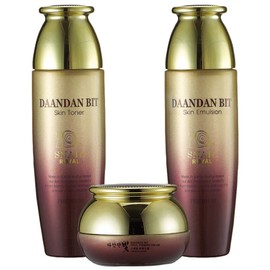 Daandan Bit Royal luxury snail 3-piece set (skin + lotion + cream + skin sample + lotion sample), 1 set / 다안단 빛 로얄 명품 스네일 3종세트(스킨 +로션 +크림 +스킨샘플 +로션샘플 ), 1세트