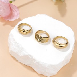 OIDEA Damen Chunky Ringe Set: Edelstahl goldfarbig für Frauen, ideal für Alltag & besondere Anlässe mit 3 stilvollen Ringen im Croissant Design geeignet als Geschenk Größe 52