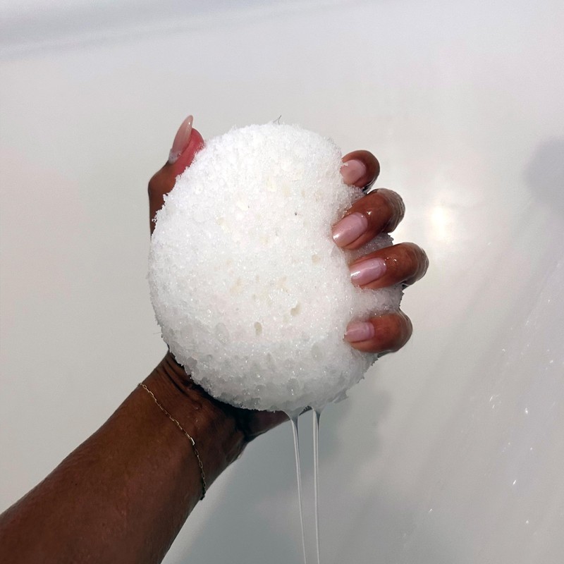 kai Body Buffer – 2 Count exfoliating Bath sponges with