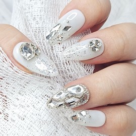 Wedding White Full Stone Handmade Nail Tips - Long Coffin / 웨딩 화이트 풀스톤 수제네일팁 - 롱 코핀