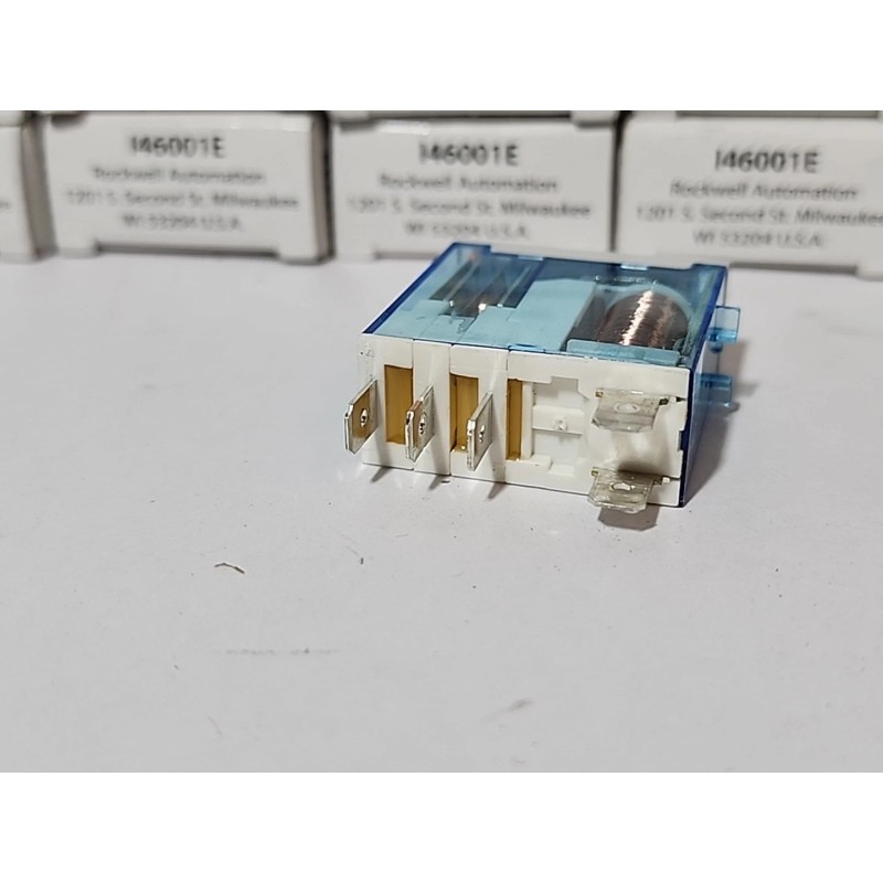 Allen-Bradley Allen Bradley 700-HK36Z24 Ser. B Relay 24V DC