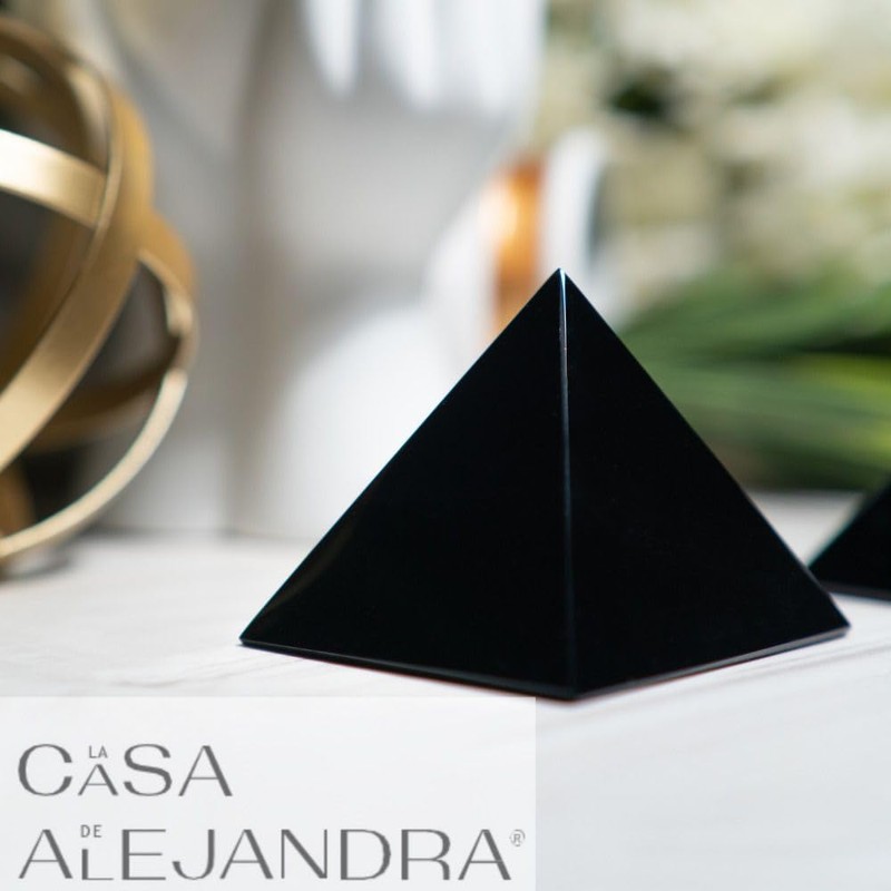 LA CASA DE ALEJANDRA | Pidamide de Obsidiana Negra (Pequeña)