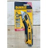 DeWalt DWHT10295 Retractable Utility Knife + 5 blades