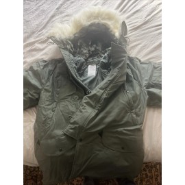 DJ Manufacturing Corp. USAF Extreme Cold Weather Parka, Acrylic White Fur, Sz L, MAKE OFFERS, VINTAGE