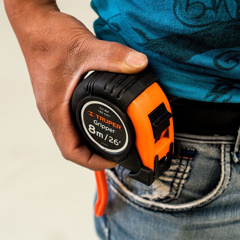 Truper FH-8M, Flexómetro Gripper, contra impacto, 8 m, cinta 25
