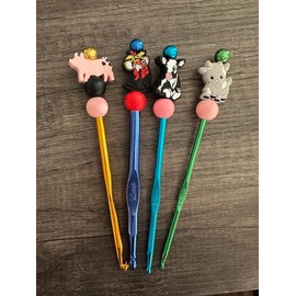 Beaded Crochet Hooks - Size: Short length