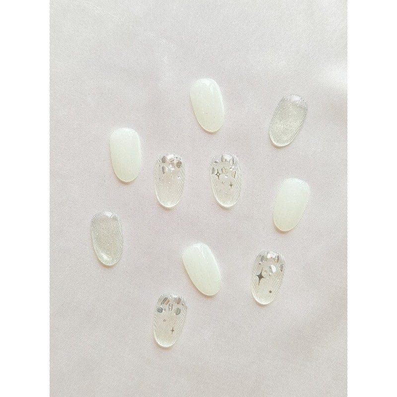 White sequin nails, silver magnet gel, wedding nails, handmade nail