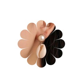 Inateannal Vintage Pearl Shell Drop Earrings Gold Pearl Stud Earrings Cowrie Shell Dangle Earrings Natural Seashell Earrings Jewelry for Women and Girls