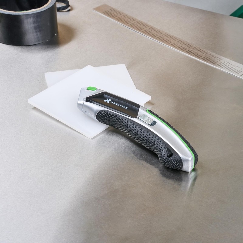 Restaurantware-Handy Tek Auto Loading Utility Knives, 6 Retractable Box Cutters