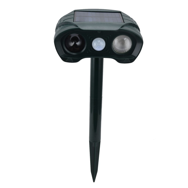 Ultrasonic Animal Repeller Solar Powered Cats Dogs Mouse Repellent for