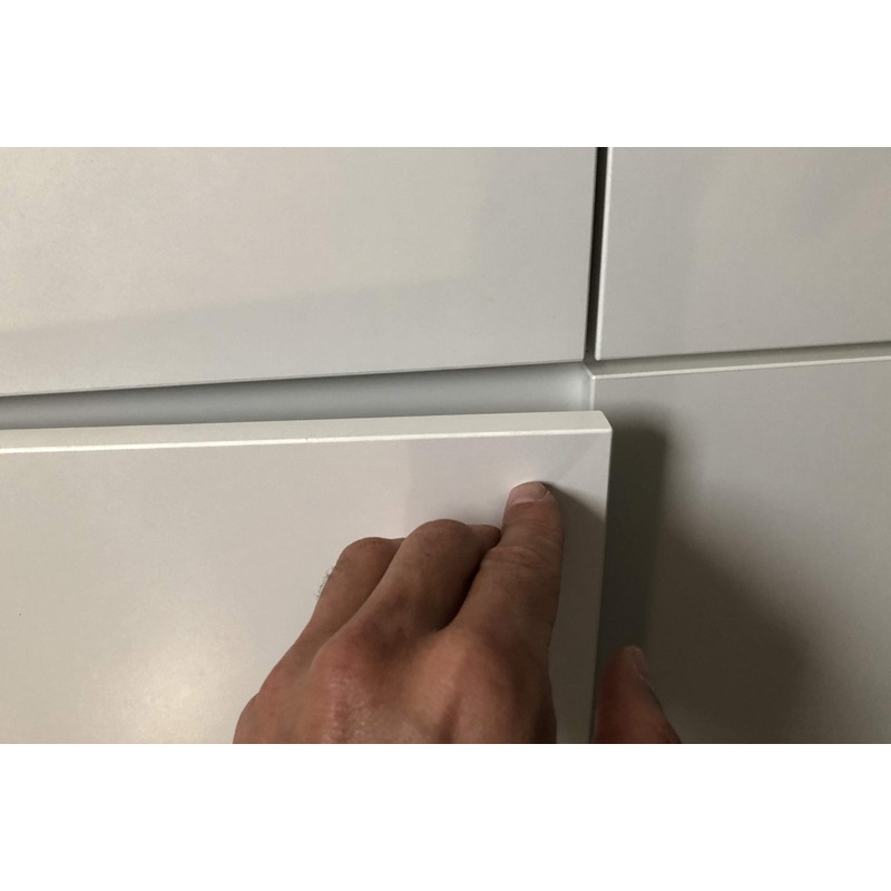 Set of 2 pressure door openers for cabinet doors and
