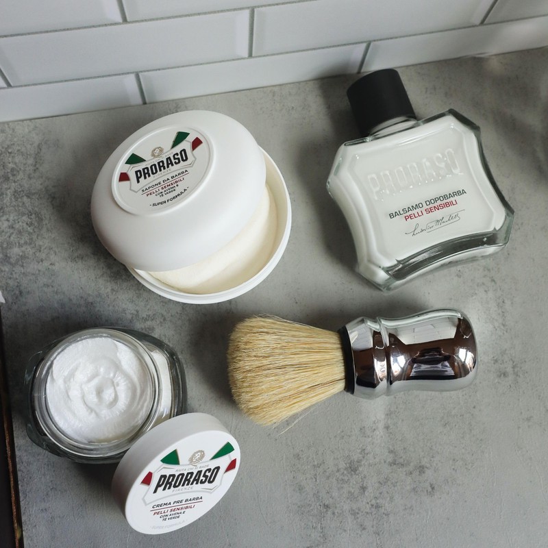 White Crema Pre Afeitado 100 Ml