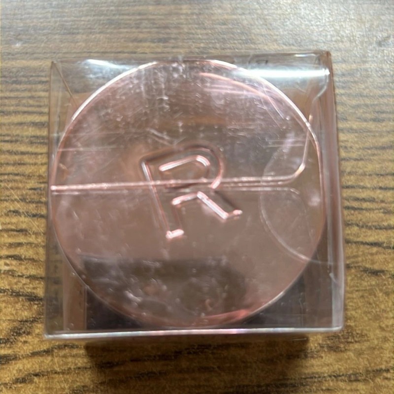 Makeup Revolution Revolution Conceal & Fix “Tan” Ultimate Coverage Concealer