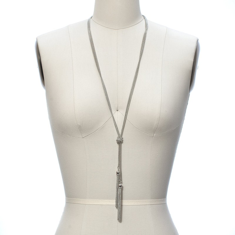 Spinningdaisy Silver Plated High Fashion Knot with Tassel End Statement