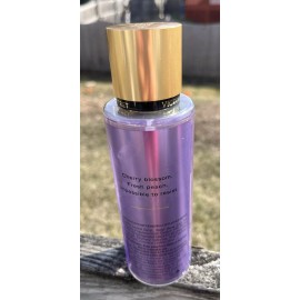Victoria's Secret VICTORIA SECRET LOVE SPELL MIST 8.4 oz One Of VS Classic Mist