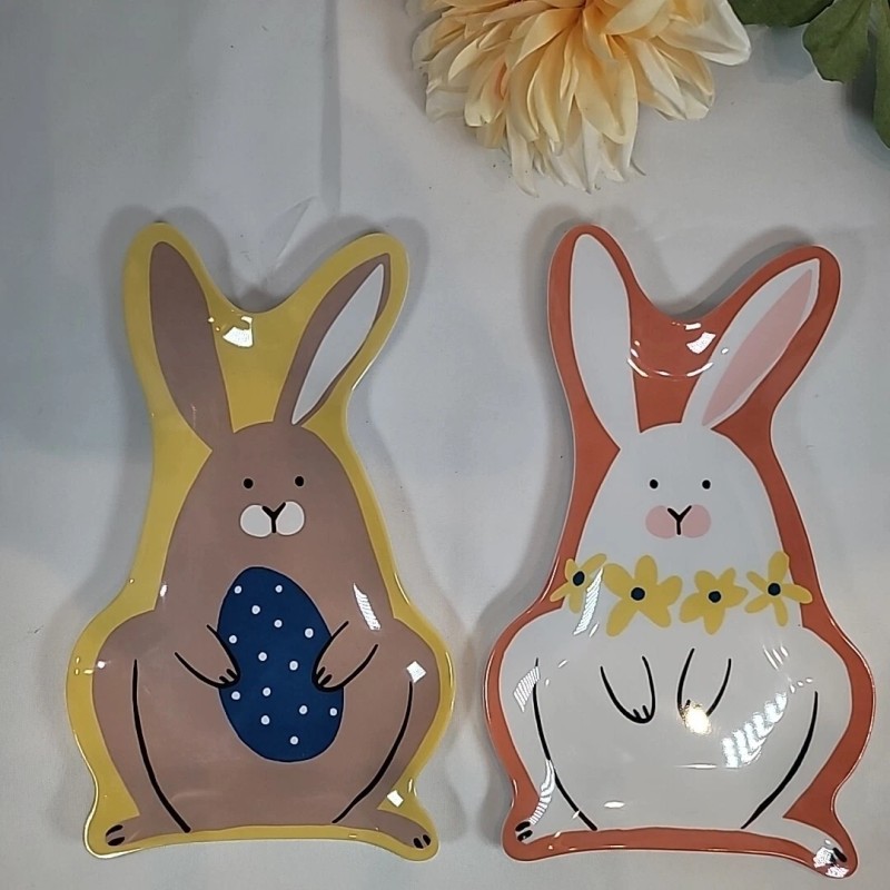 Room Essentials Set of 2 Bunny Rabbit Easter Figural Melamine