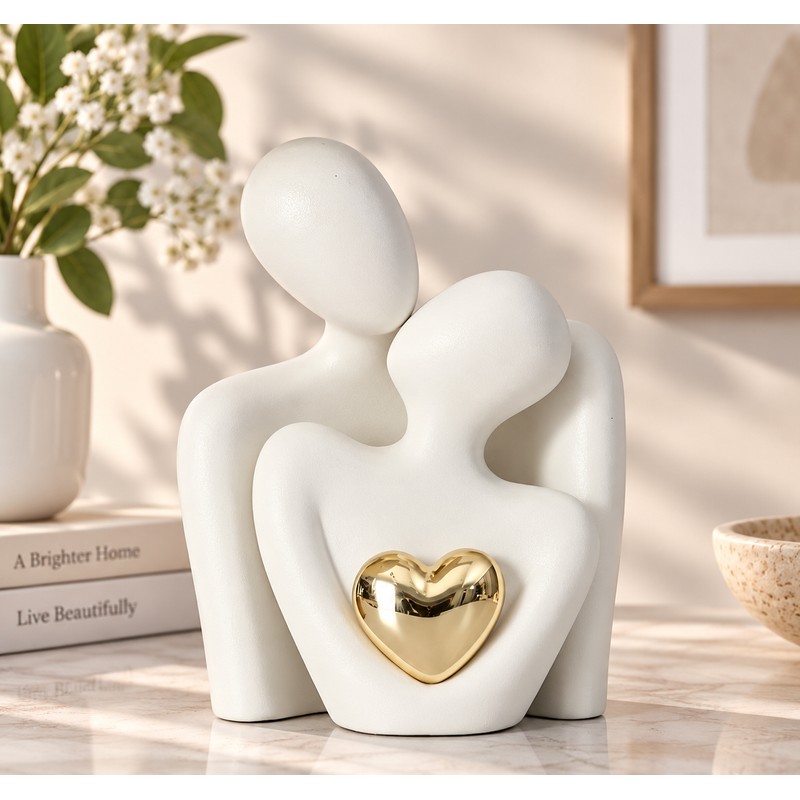 Romantic Couple Embrace Statue for Home Decor – Loving Figure