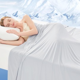 GOHERO Cooling Blanket King - Arc-Chill Q-Max >0.5 Cool Summer Blanket for Hot Sleepers - Double Design Lightweight Absorbs Heat to Keep Cool on Warm Nights(90"x108") Grey