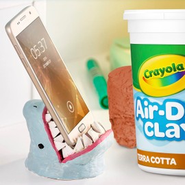 Crayola Air Dry Clay for Kids (5lbs), Reusable Bucket of Terra Cotta Clay for Sculpting, Bulk Arts and Crafts Supplies, Ages 3+